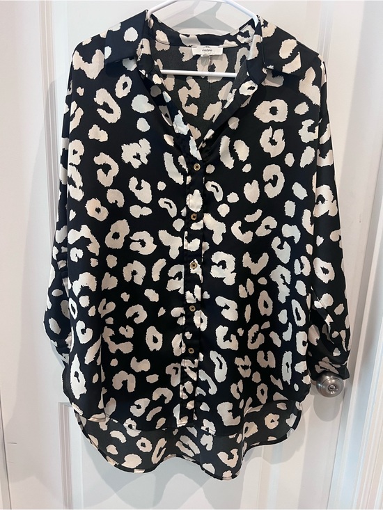 entro Tops - Entro Button-Down Blouse Size Small - oversized see measurements